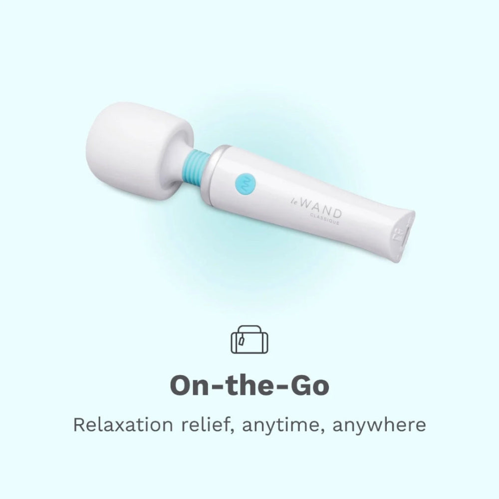 Le Wand Classique Mini Wand Massagera On the Go in white - Adult Toys - Vibrators - Wands - Danish Blue Adult Centres