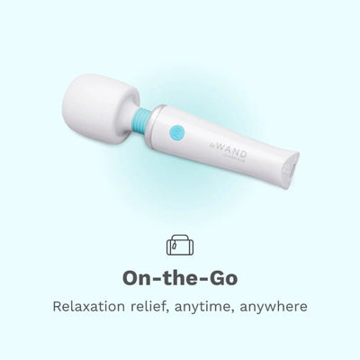Le Wand Classique Mini Wand Massagera On the Go in white - Adult Toys - Vibrators - Wands - Danish Blue Adult Centres