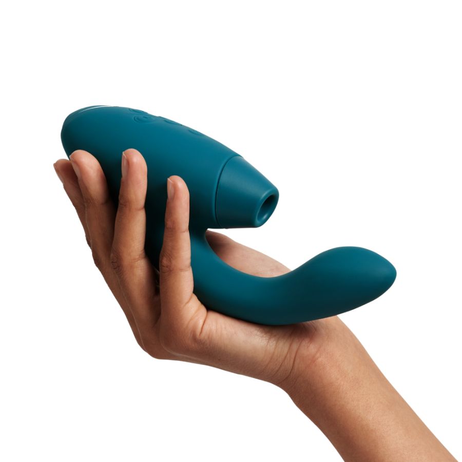Womanizer DUO 2 with two stimulator heads included