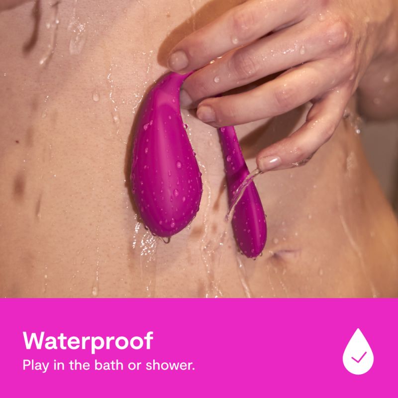 We-Vibe Jive 2 waterproof G-spot vibrator in bath